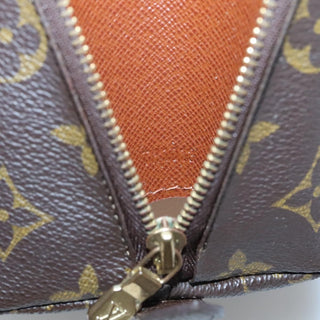 Louis Vuitton Trousse demi ronde Canvas