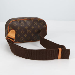 Louis Vuitton Pochette Gange Monogram Canvas