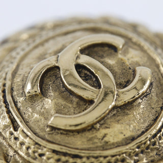 Chanel Vintage Round CC Clip-On Earring Metal