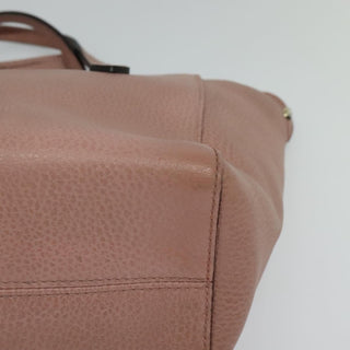 Gucci Swing Crossbody Bag Pebbled Leather