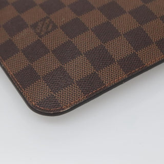 Louis Vuitton Neverfull Pochette Damier