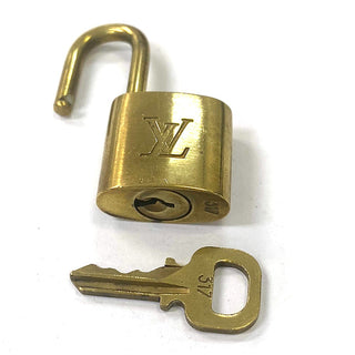 Louis Vuitton Cadenas Bag Charm Gold-plated