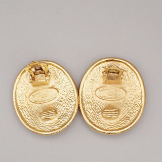 Chanel clips bouton ovale ange logo Gold-plated