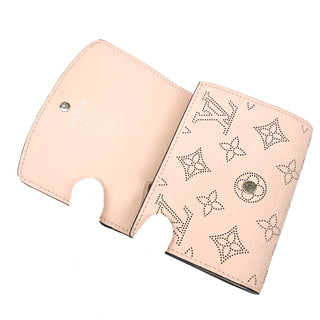 Louis Vuitton Iris Wallet Mahina Leather
