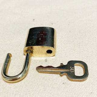 Louis Vuitton Cadenas Bag Charm Gold-plated