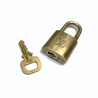 Louis Vuitton Cadenas Bag Charm Gold-plated