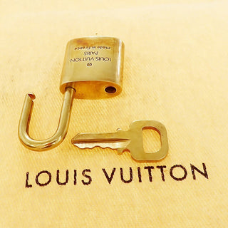Louis Vuitton Cadenas Bag Charm Gold-plated