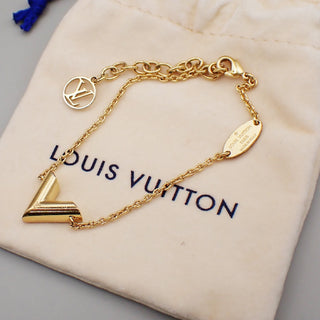 Louis Vuitton Essential V Bracelet Metal