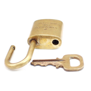Louis Vuitton Cadenas Bag Charm Gold-plated