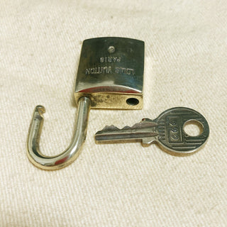 Louis Vuitton Cadenas Bag Charm Gold-plated