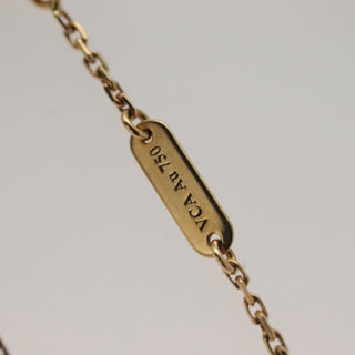 Van Cleef & Arpels Vintage Alhambra Pendant Necklace 18K Yellow Gold and Malachite