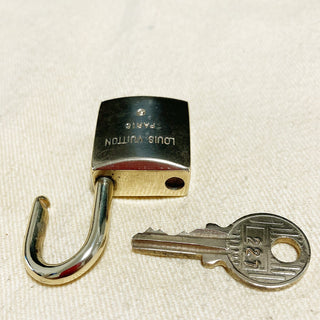 Louis Vuitton Cadenas Bag Charm Gold-plated