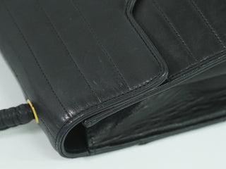 Chanel Flap shoulder Bag Leather