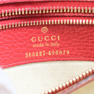 Gucci Swing Crossbody Bag Pebbled Leather