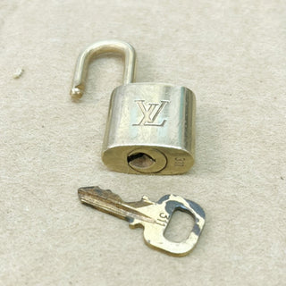 Louis Vuitton Cadenas Bag Charm Gold-plated