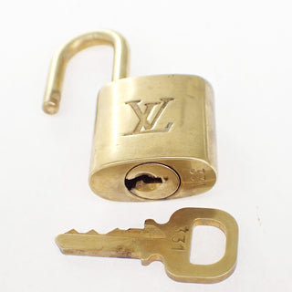 Louis Vuitton Cadenas Bag Charm Gold-plated