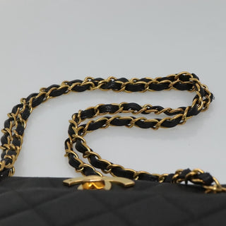 Chanel Vintage CC Lock Pocket Chain Tote Caviar