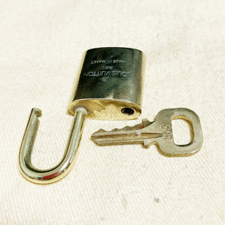Louis Vuitton Cadenas Bag Charm Gold-plated