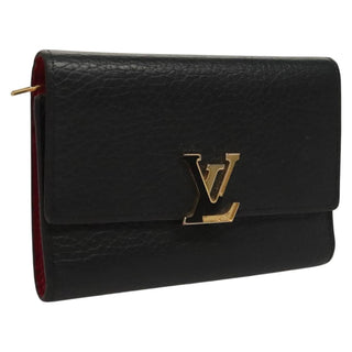 Louis Vuitton Capucines Compact wallet Leather