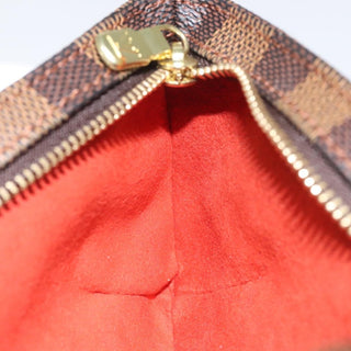 Louis Vuitton Manosque Pochette Damier