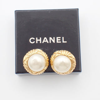 Chanel Vintage Round Clip-On Earrings Metal with Faux Pearl