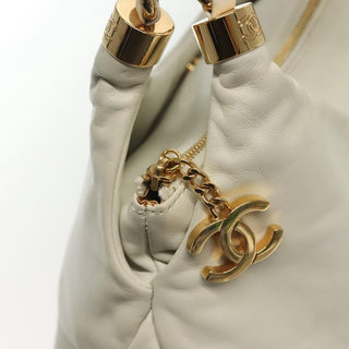 Chanel Rodeo Drive Zip Hobo Lambskin