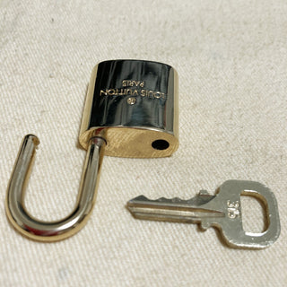 Louis Vuitton Cadenas Bag Charm Gold-plated