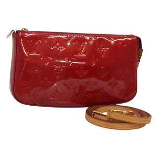 Louis Vuitton Pochette Accessoires vernis