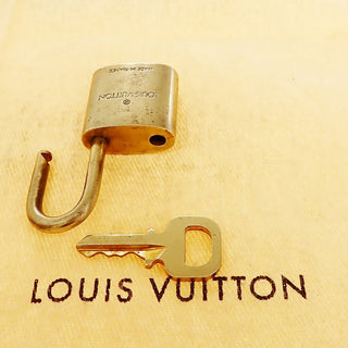 Louis Vuitton Cadenas Bag Charm Gold-plated