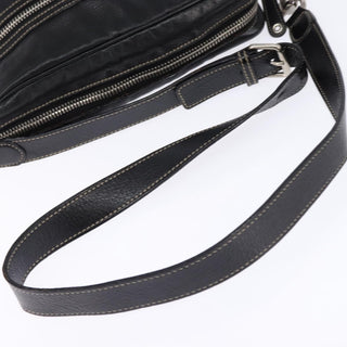 Gucci Front Zip Messenger Leather