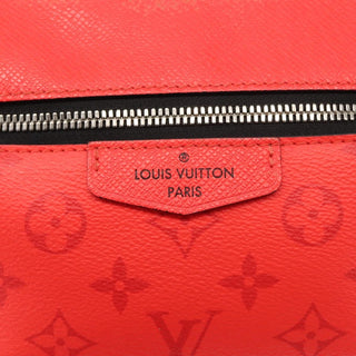 Louis Vuitton Outdoor Messenger Bag Taiga Leather