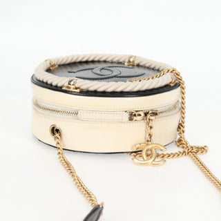 Chanel En Vogue Round Bag Crumpled Calfskin