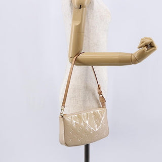 Louis Vuitton Pochette Accessoires Patent Leather