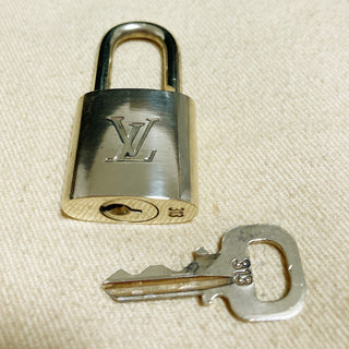 Louis Vuitton Cadenas Bag Charm Gold-plated