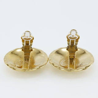 Chanel Vintage CC Quilted Round Button Clip-On Earrings Metal