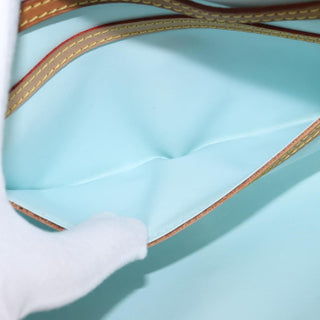 Louis Vuitton Fleurs Pochette Printed Monogram Vernis