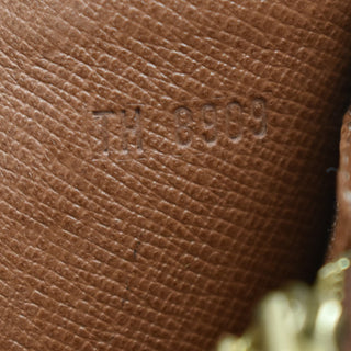 Louis Vuitton Dame Pochette Monogram Canvas