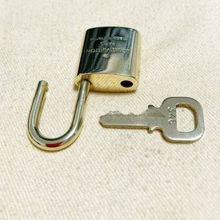 Louis Vuitton Cadenas Bag Charm Gold-plated