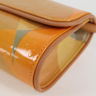 Louis Vuitton Fleurs Pochette Printed Monogram Vernis