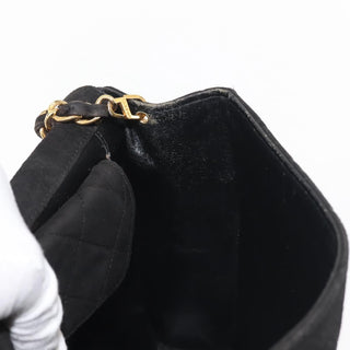 Chanel Vintage Clutch Pleated Leather