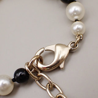 Chanel CC Logo Chain Pendant Necklace Imitation Pearl Imitation pearl with Gold-Plated and Beads