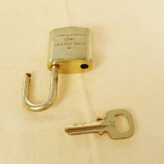 Louis Vuitton Cadenas Bag Charm Gold-plated