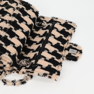 Chanel Classic Single Flap Bag Quilted Houndstooth Tweed and Ribbon