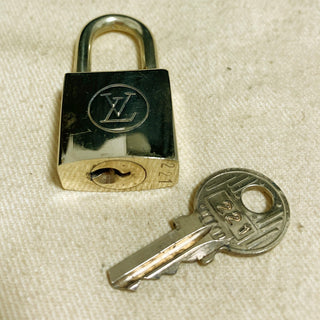 Louis Vuitton Cadenas Bag Charm Gold-plated