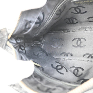 Chanel Vintage Wood Chain CC Shoulder Bag Caviar