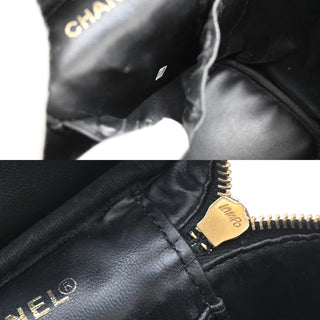 Chanel Vanity pouch Leather
