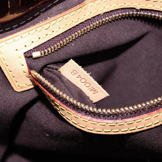Louis Vuitton Reade Handbag Monogram Vernis
