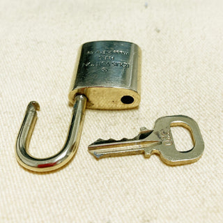 Louis Vuitton Cadenas Bag Charm Gold-plated