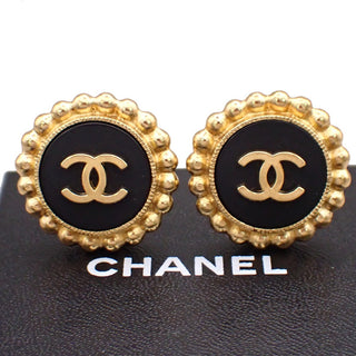 Chanel Vintage Round CC Clip-On Earrings Metal