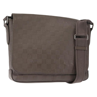 Louis Vuitton District Messenger Bag Damier Infini Leather
